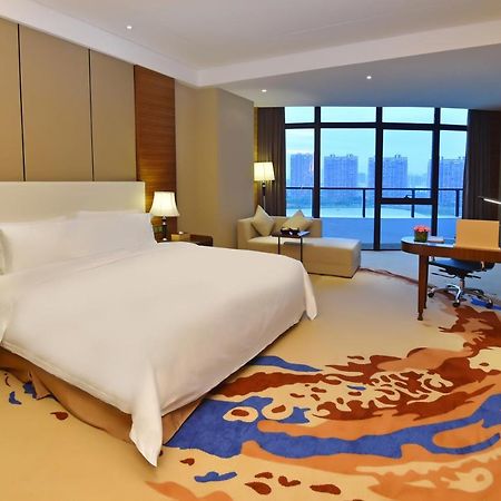 Grand Skylight International Hotel Huizhou Хуижоу Екстериор снимка