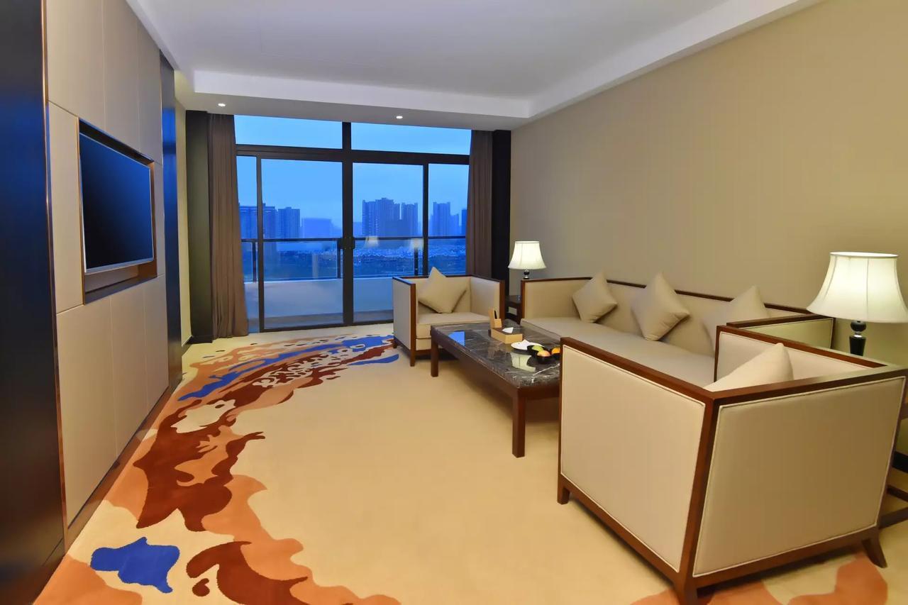 Grand Skylight International Hotel Huizhou Хуижоу Екстериор снимка