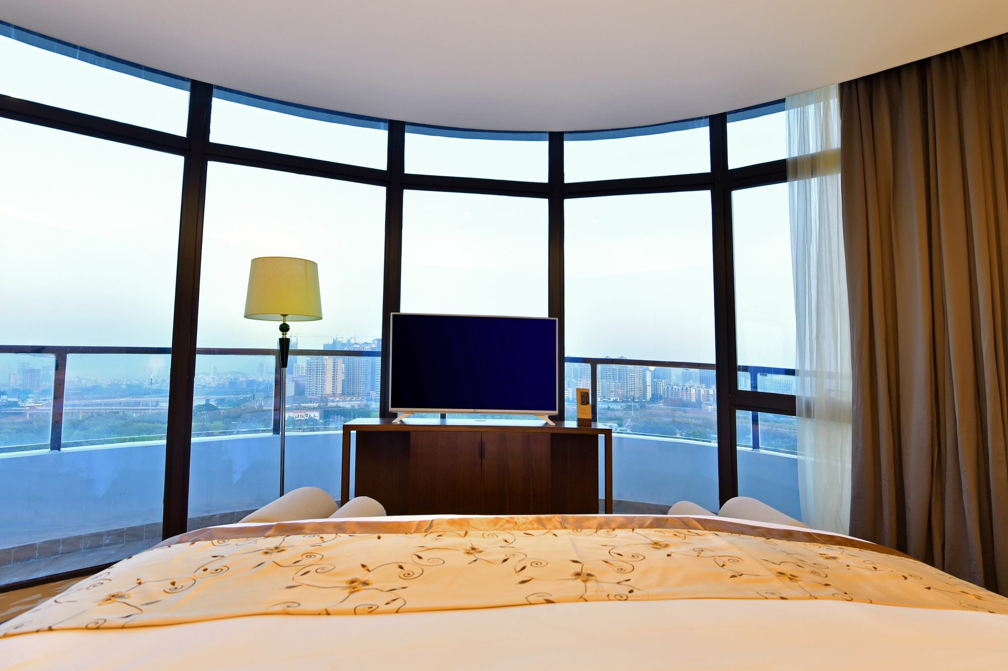 Grand Skylight International Hotel Huizhou Хуижоу Екстериор снимка